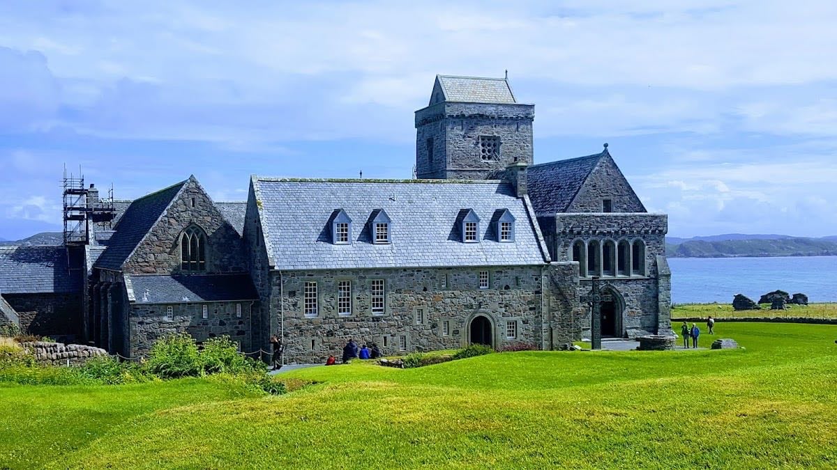 Iona