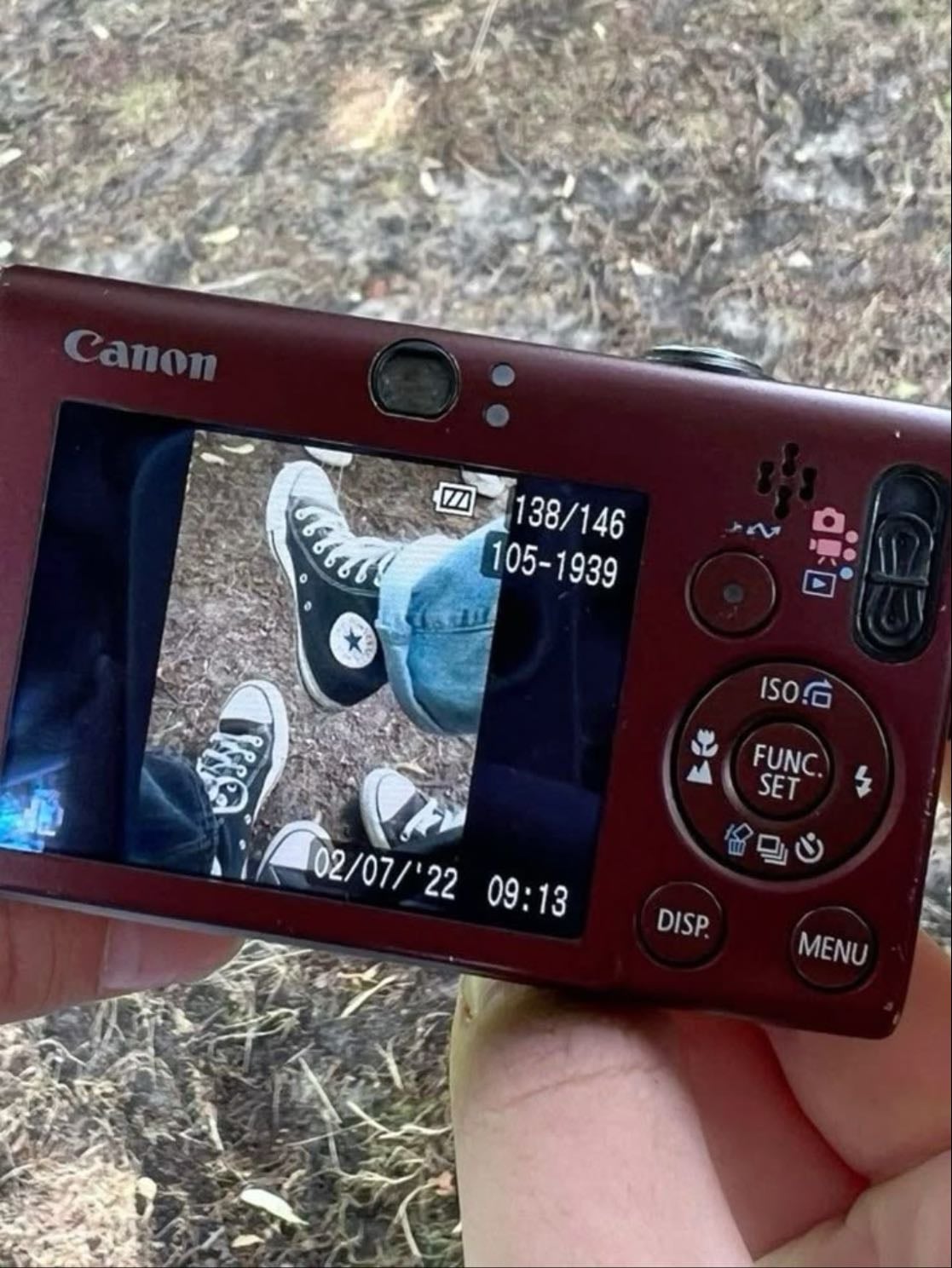 She can’t stop taking pics with her digicam