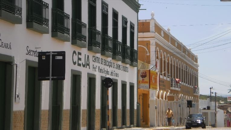 Centro histórico de Barbalha - Comer na pizzaria Originale e depois tomar um açaí na Maria Pitanga