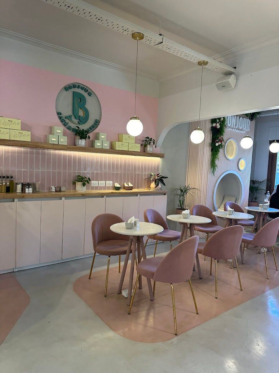 Bonjour Café y Patisserie