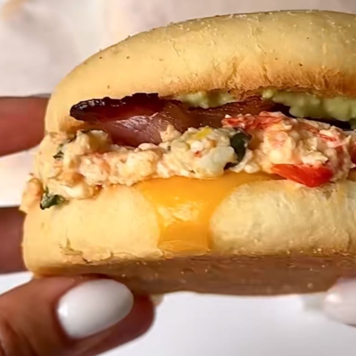Sandwich Egg Muffin - Make Your Day