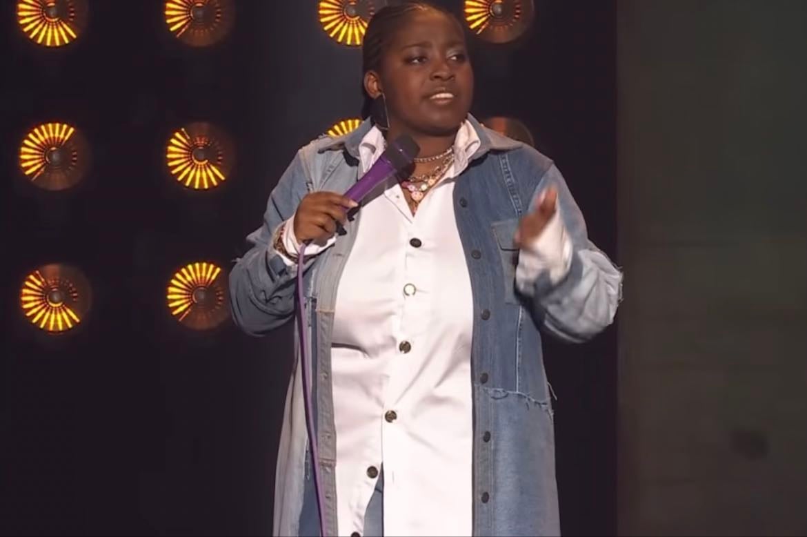 Sarah Lélé – Choc culturel avec un daron camerounais - YouTube