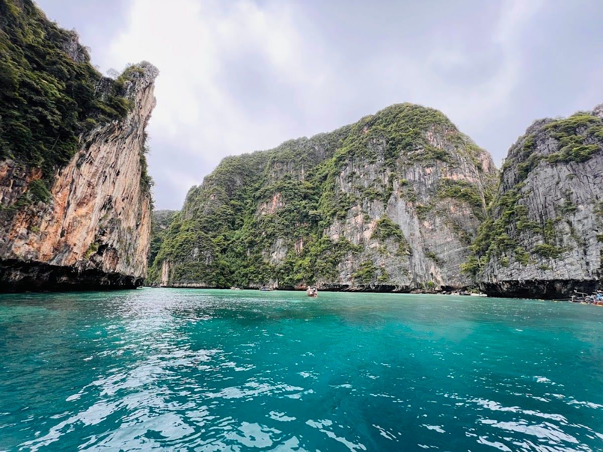 phi phi islands