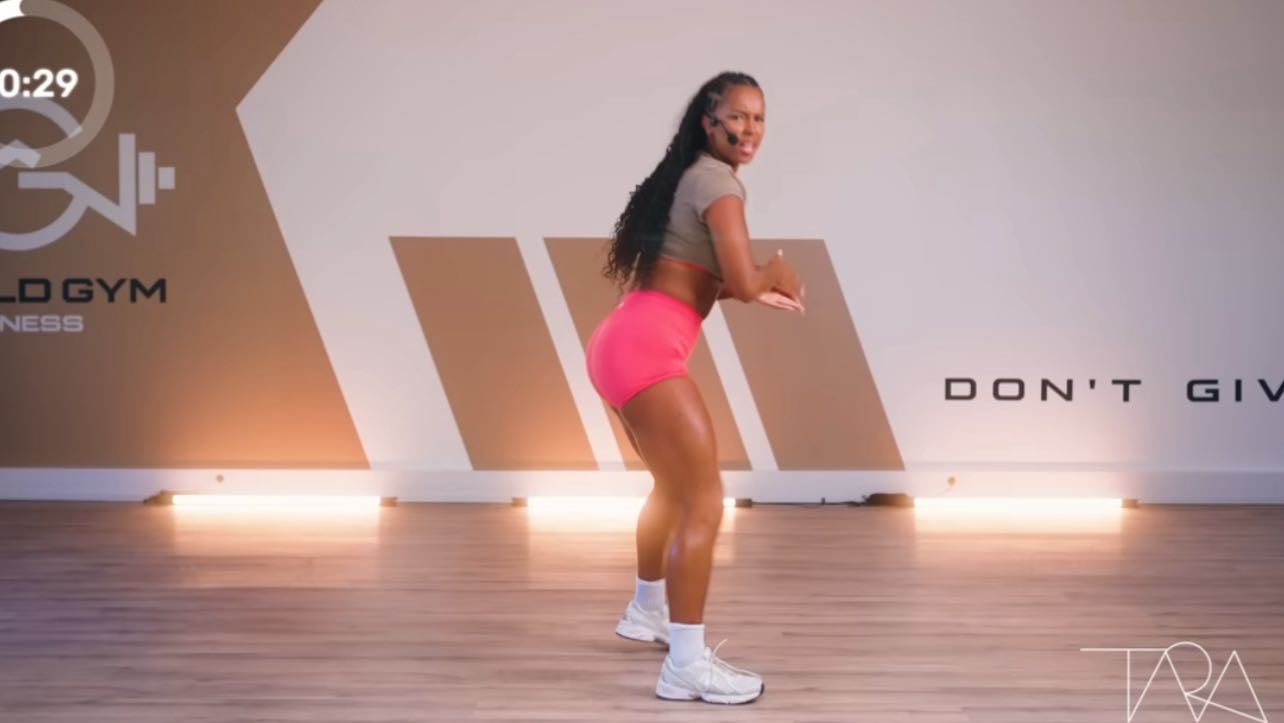 SUMMER DANCE WORKOUT | CARDIO DANCE |
15 MINUTES - YouTube