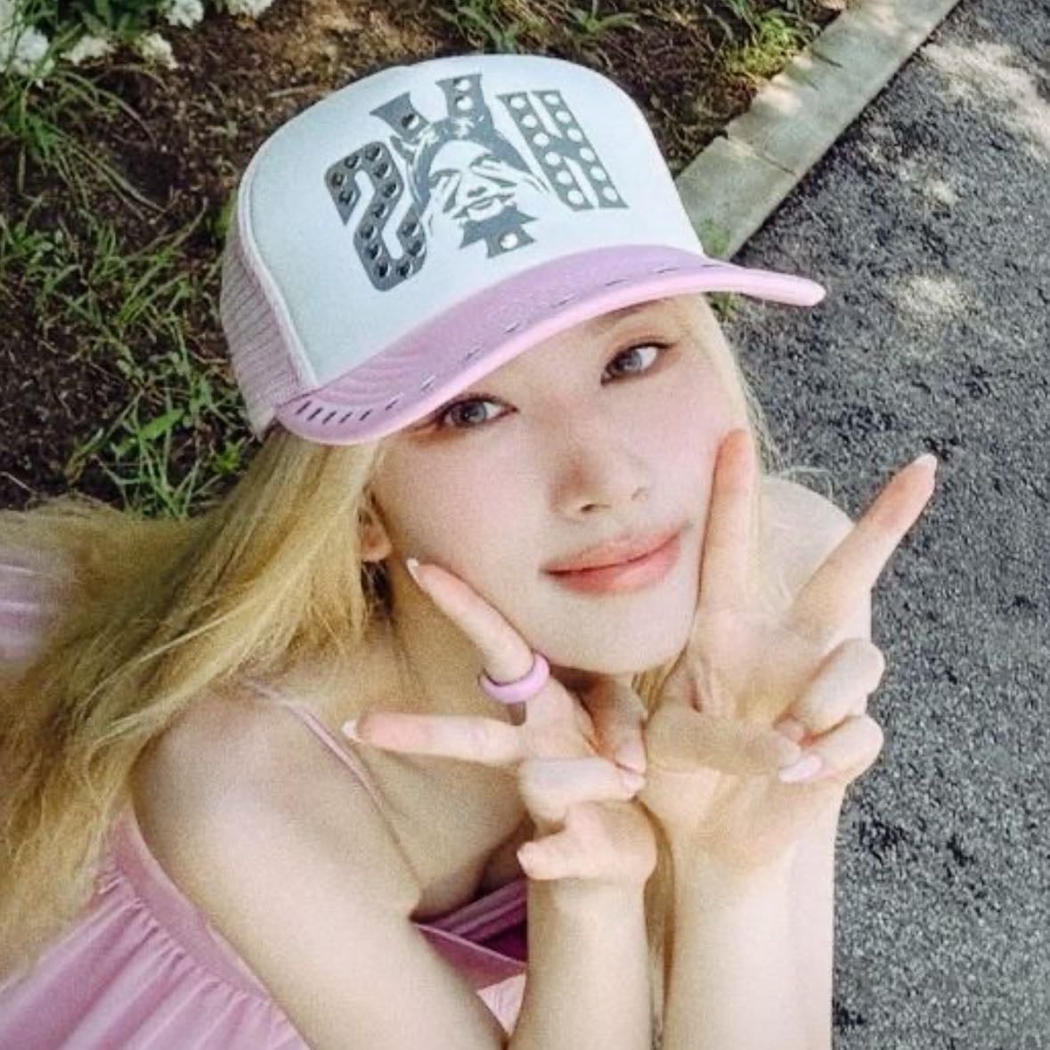 Sana - her energy is amazingggg!!! (˶ˆᗜˆ˵)