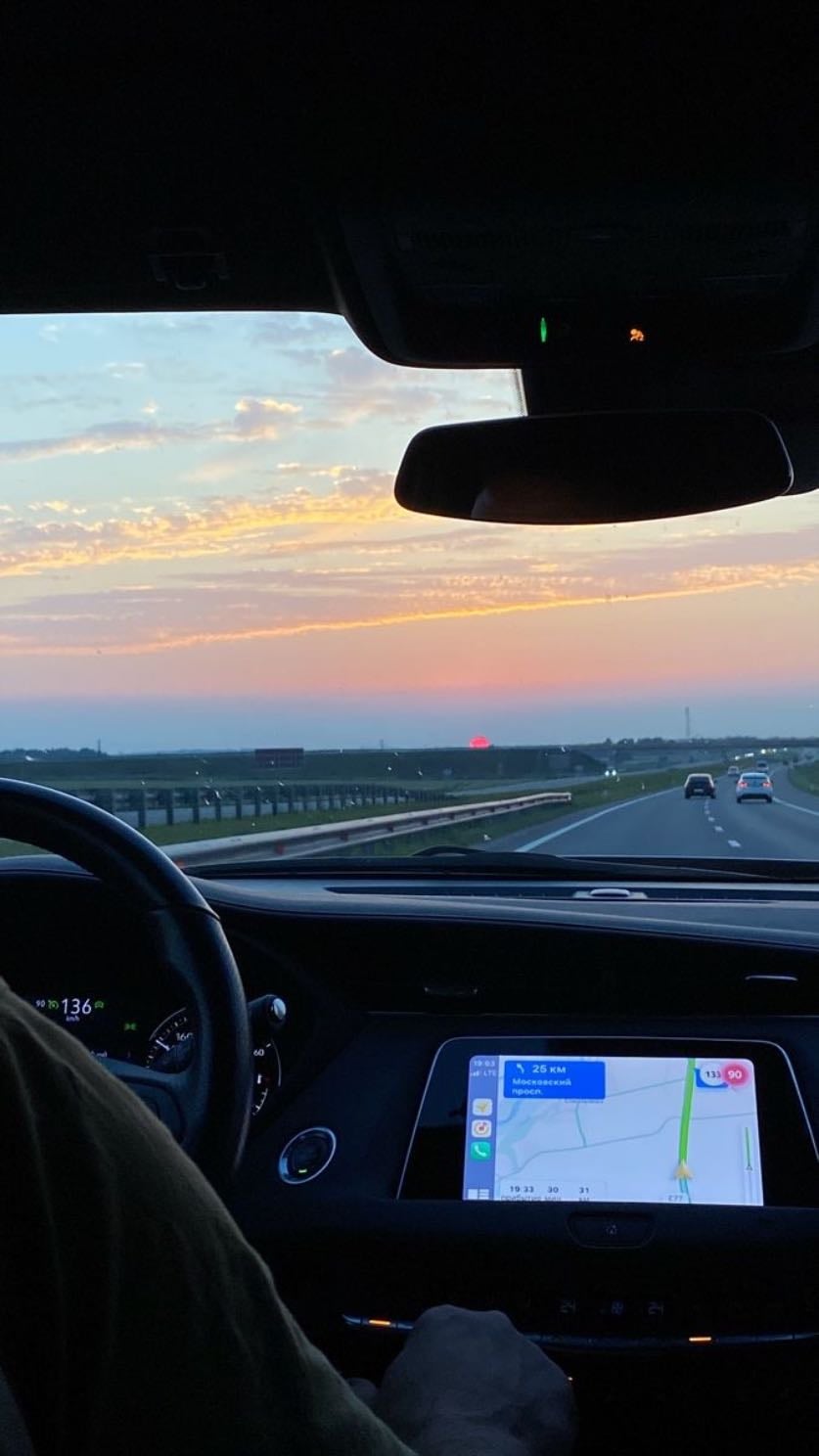 dar una vuelta en coche