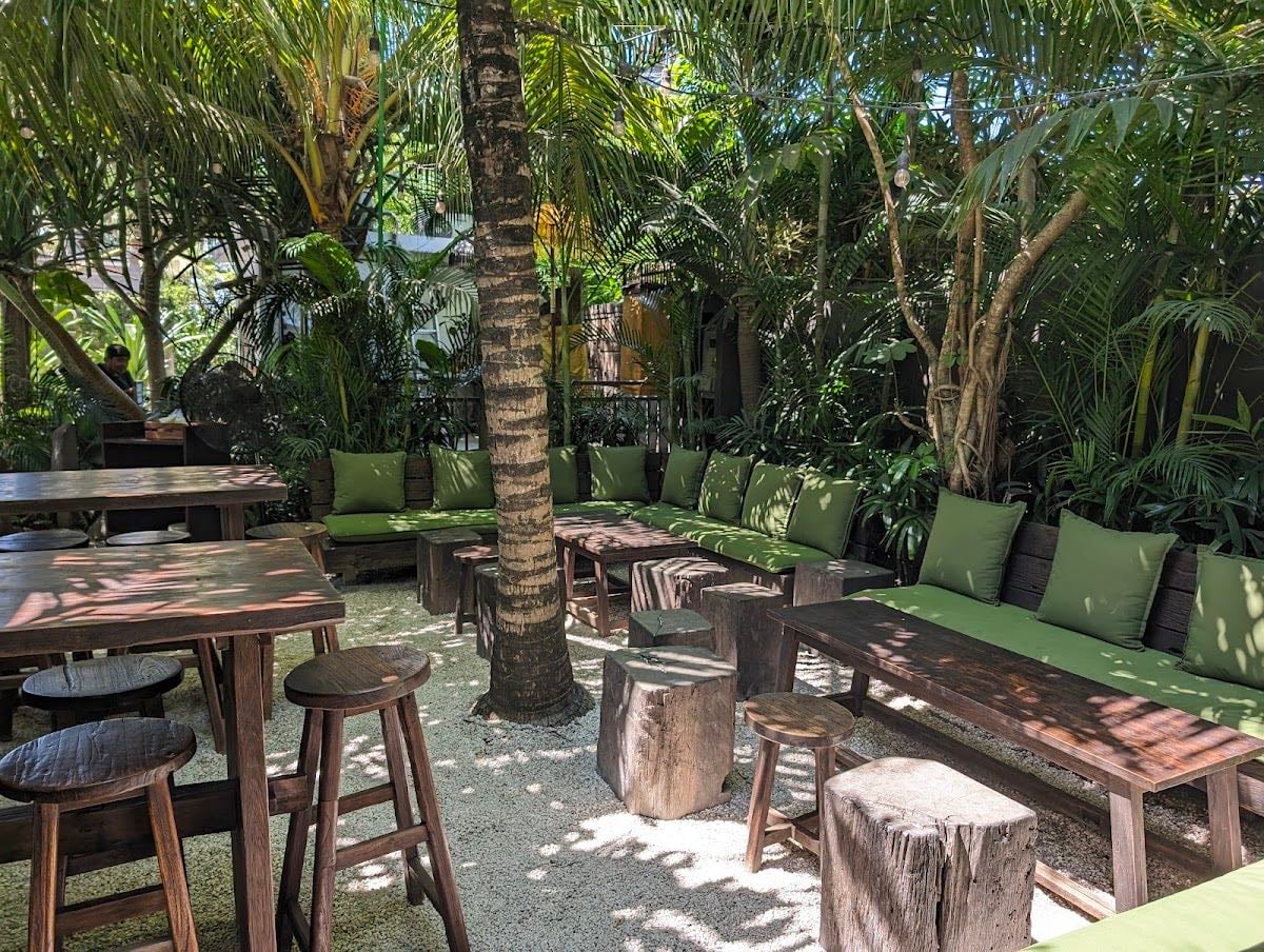 Shelter Restaurant