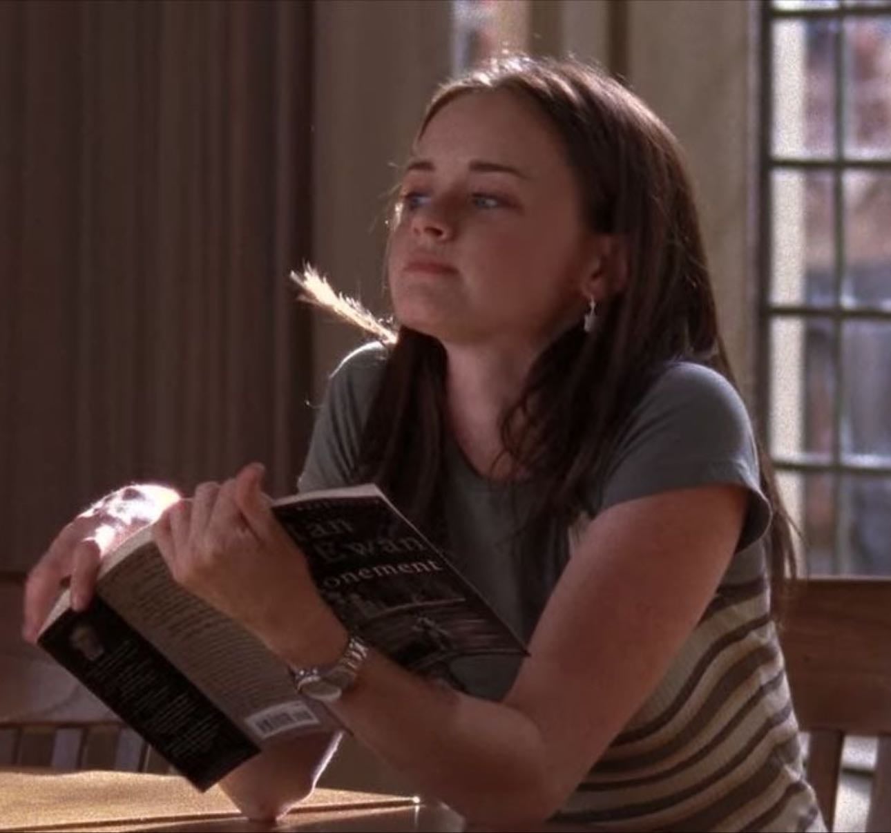 rory gilmore tbr ๐งฃโ๏ธ๐