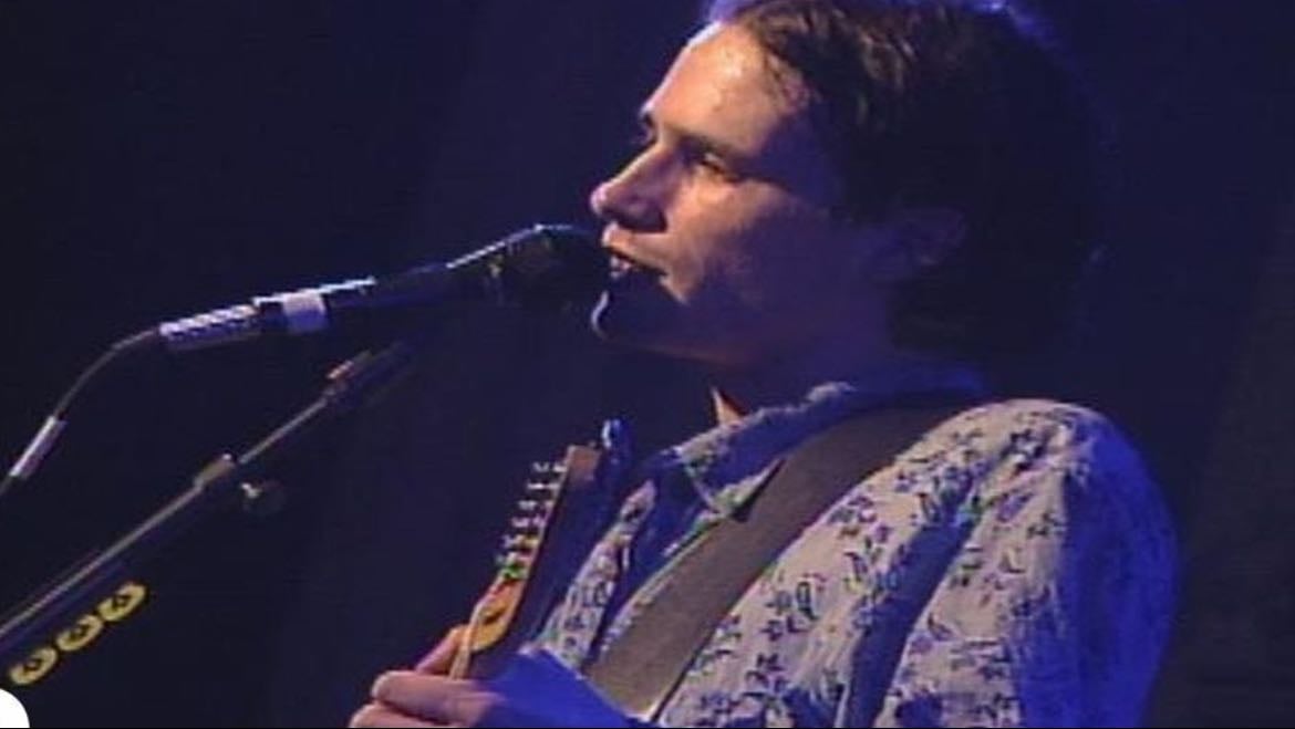Lover, You Should've Come Over- 1995 PERFORMANCE - Song 路 Jeff Buckley