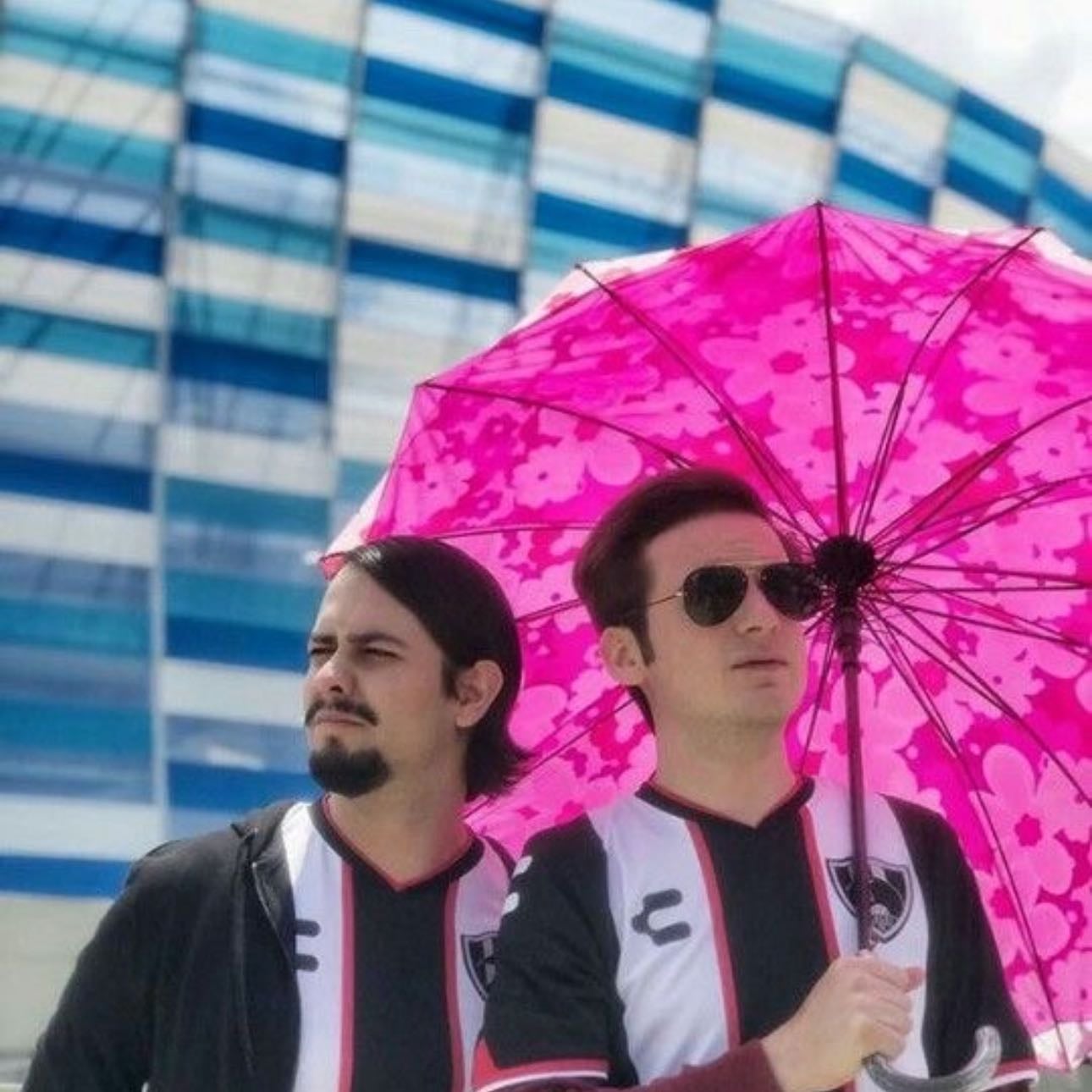 Club de Cuervos - Gary Alazraki · 2015