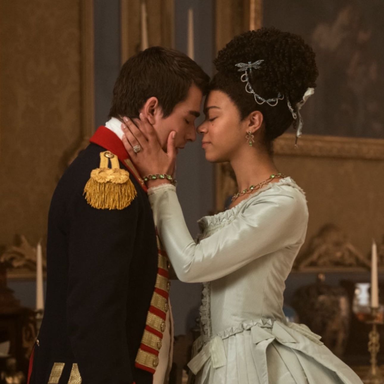 Queen Charlotte - Shonda Rhimes · 2023