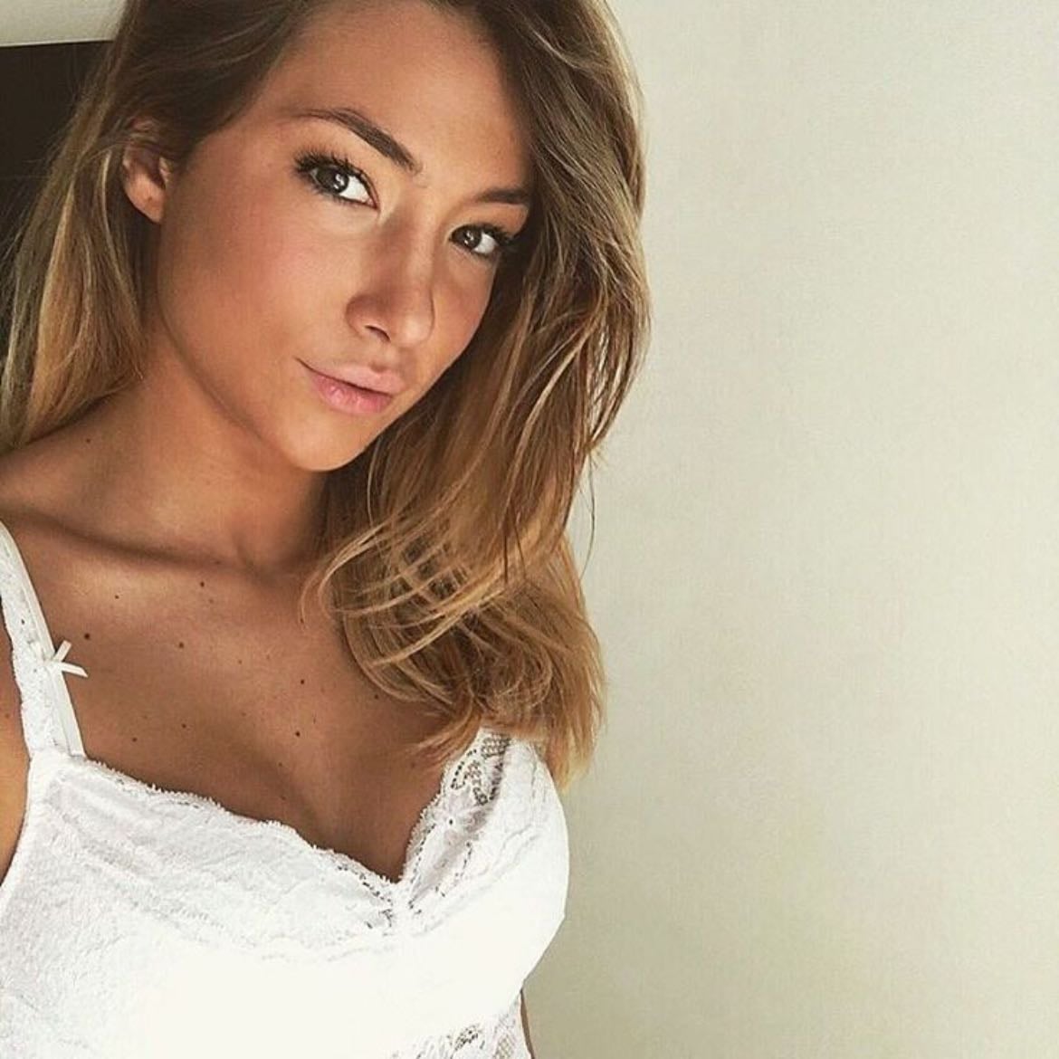 Alice Campello - @alicecampello