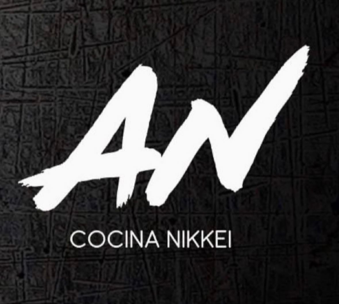 Animales Nocturnos- Cocina Nikkei - Muy buen lugar para ir a comer Makis, ambiente temático, ideal para ir de noche.