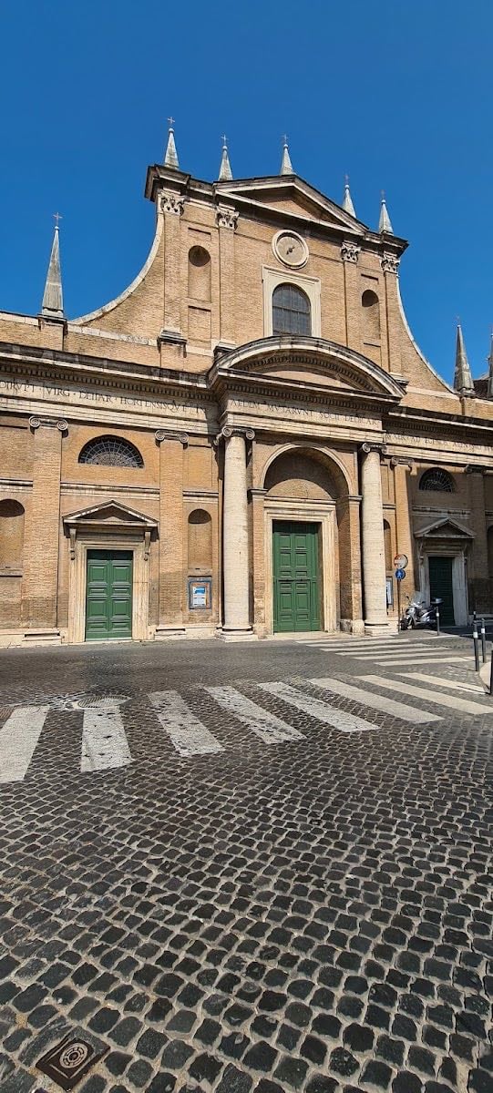 Iglesia de Santa Mar铆a del Huerto - Rome