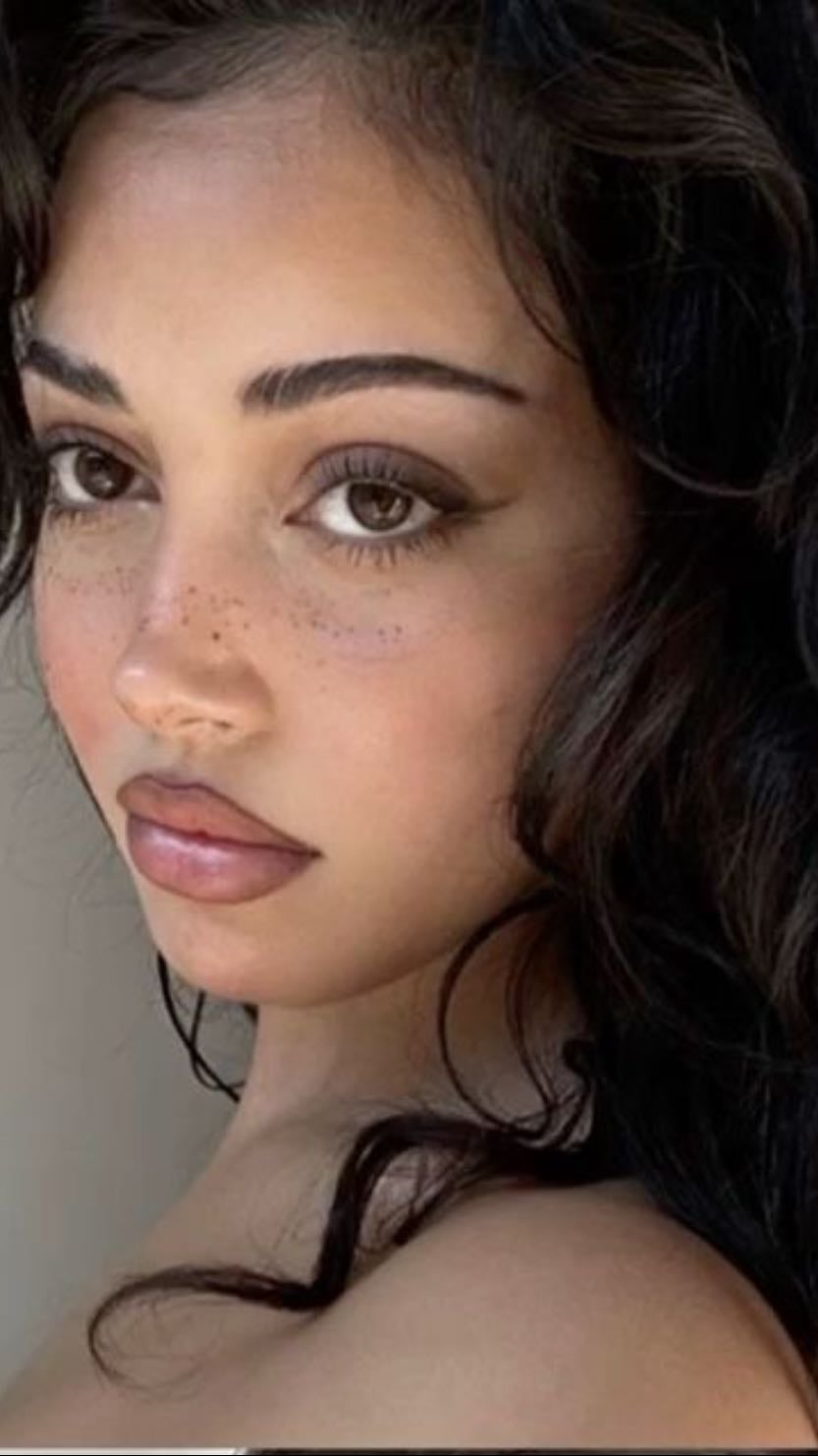 Bambi makeup