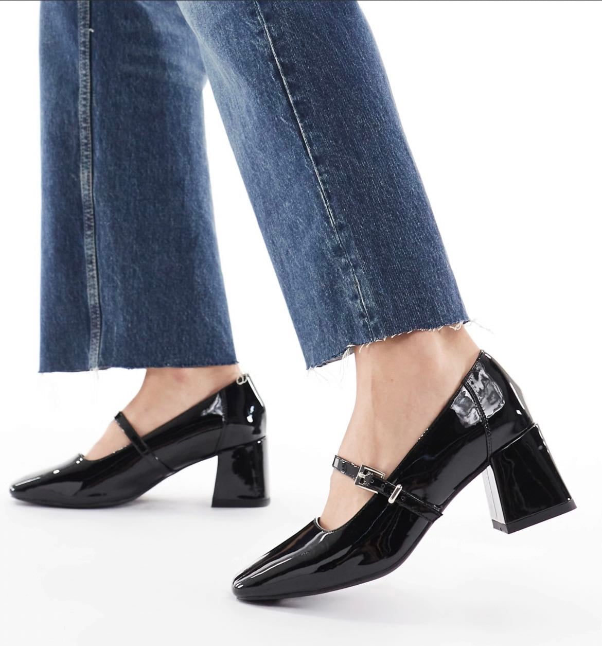 Chaussures vernies à talon carré mi-haut - 37,99€