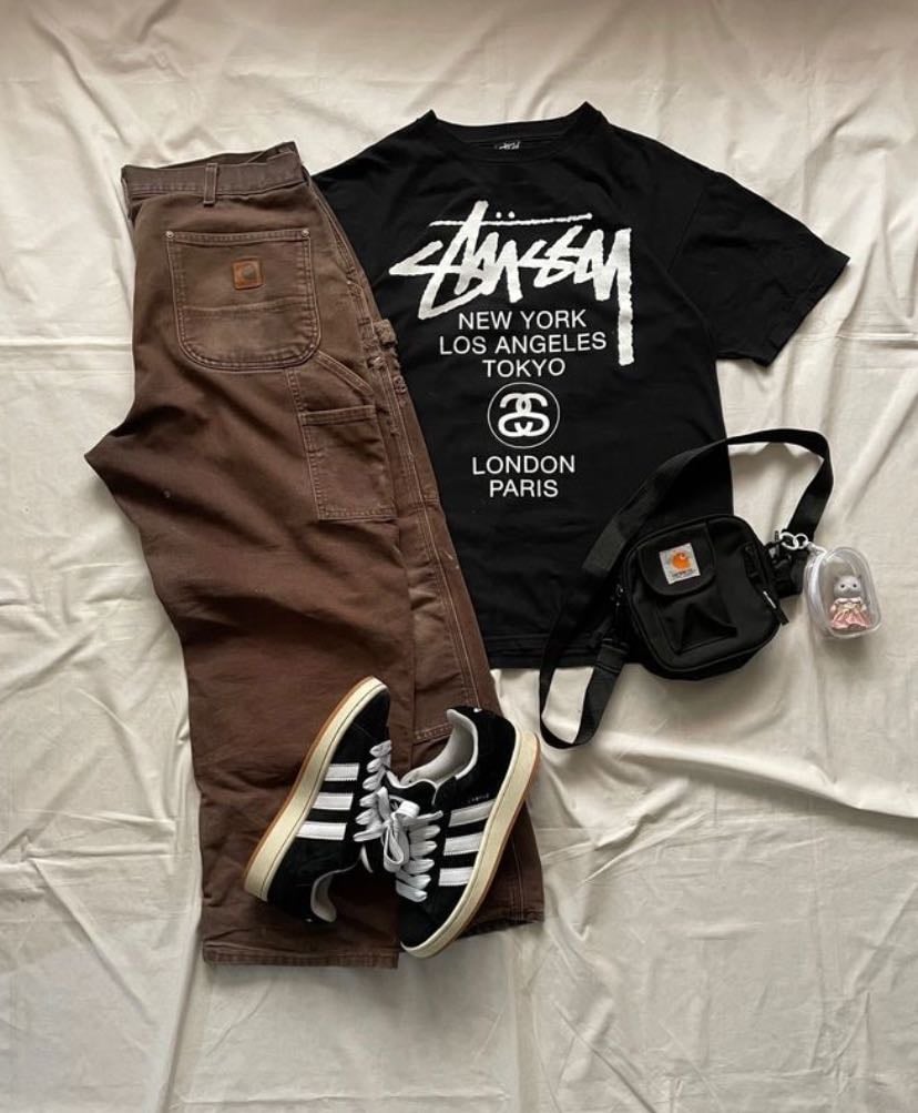 Combo stussy.
