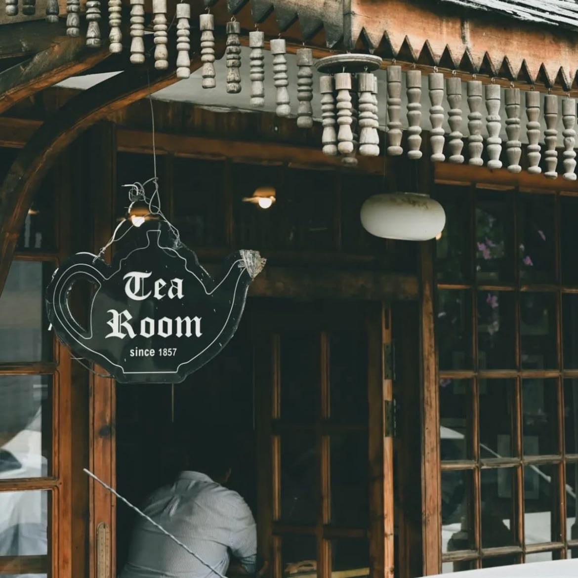 Tetería - Así como hay una cantidad infinita de cafeterías de especialidad, mi sueño como amante del té sería abrir una tetería, donde únicamente se consumiera té e infusiones