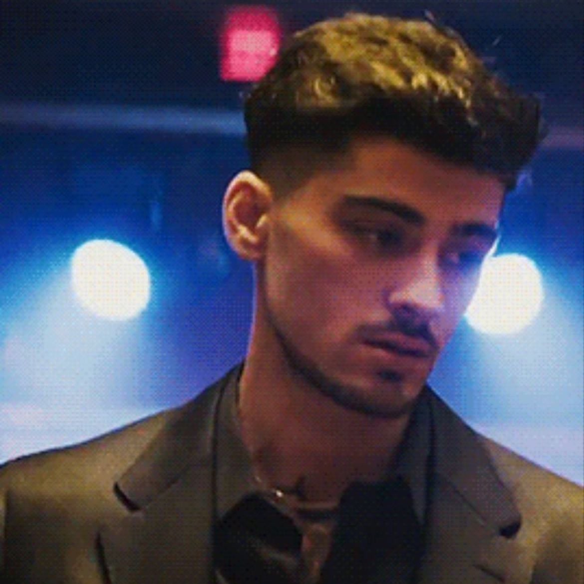 icarus falls