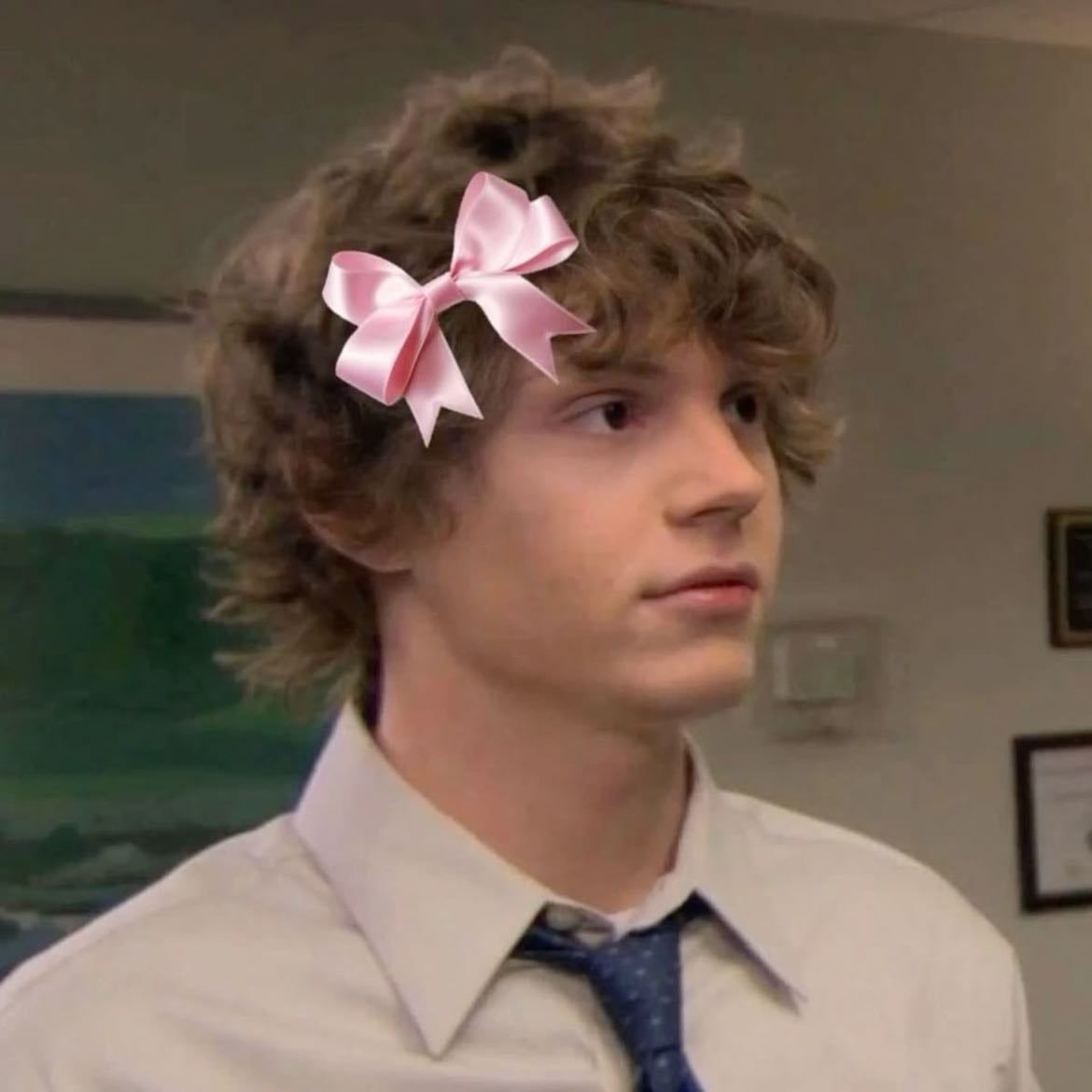 Evan Peters
