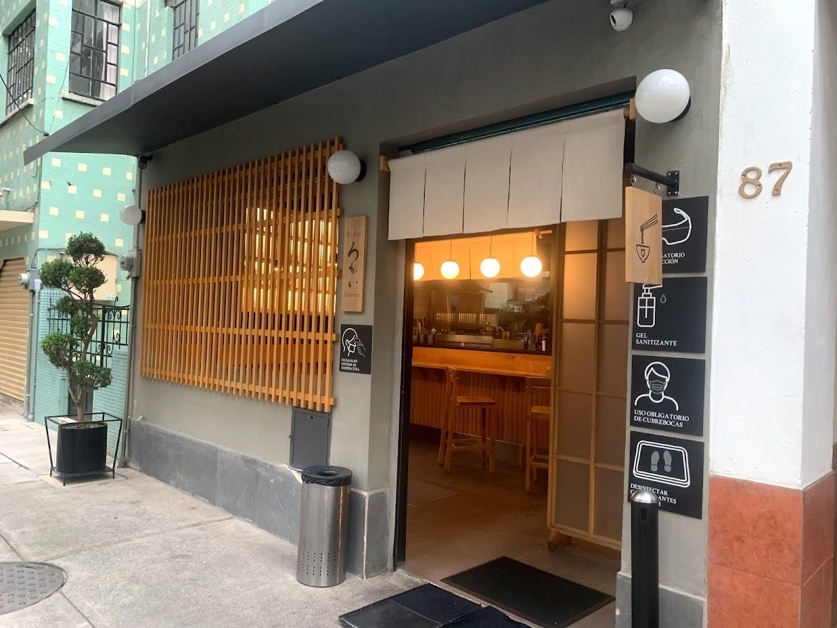 Rokai Ramen-Ya - rico ramen pero aún mejor el de sushi