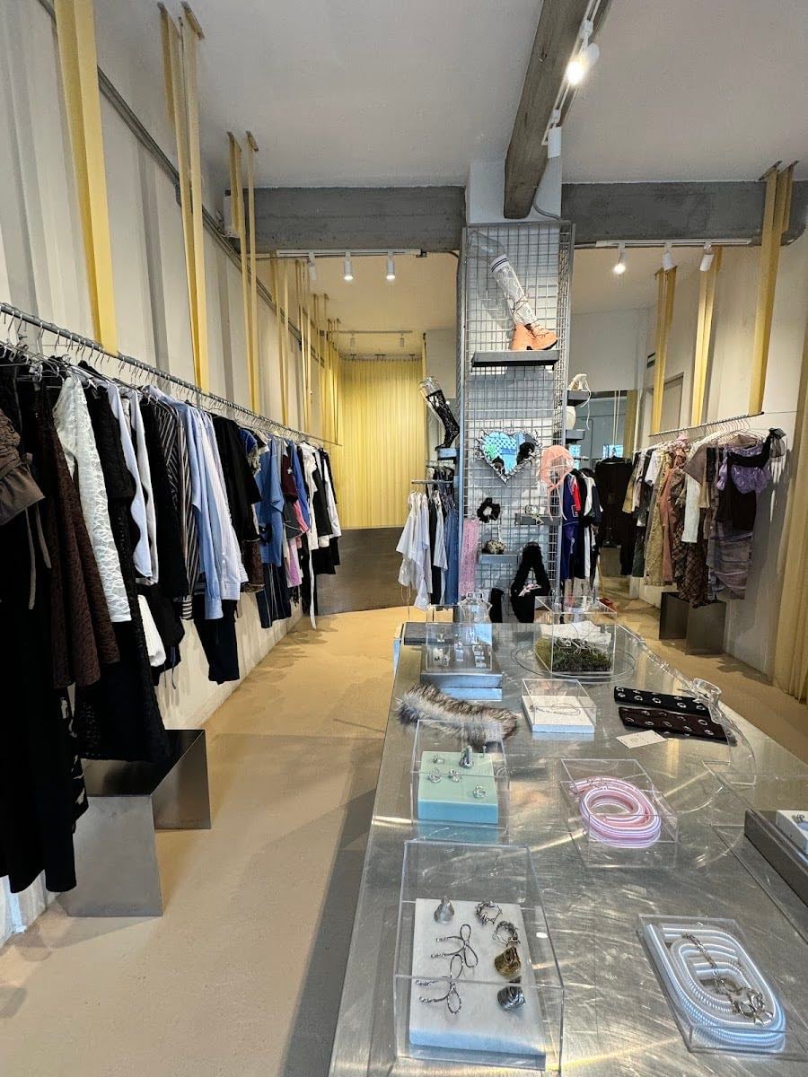 Rumor - delicious drinks and cool ass clothes
