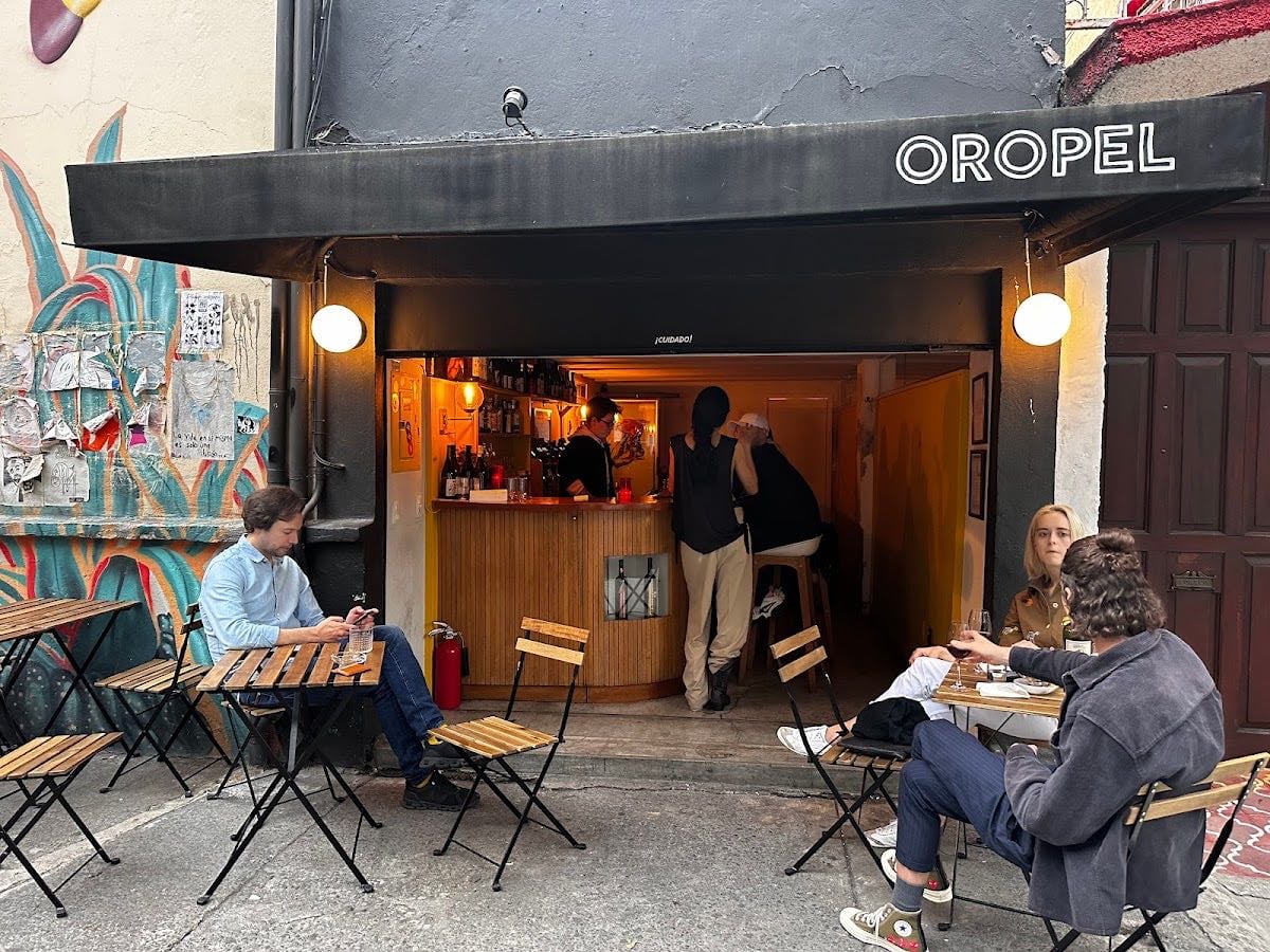 Oropel vermuteria/vino - para un vermut