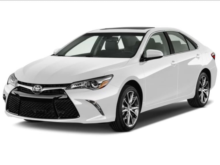 camry 2017 blanco - Toyota