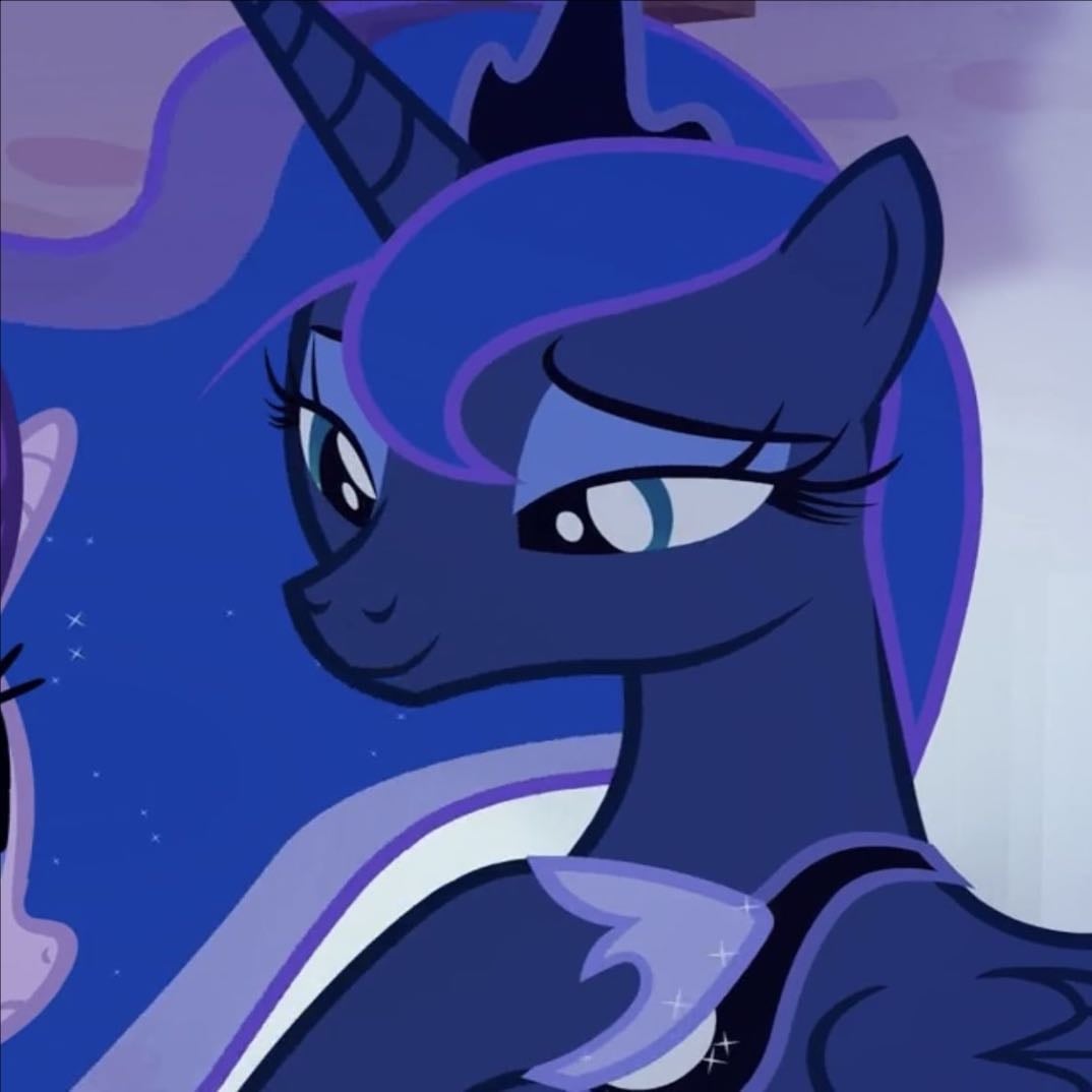 7 PRINCESS LUNA