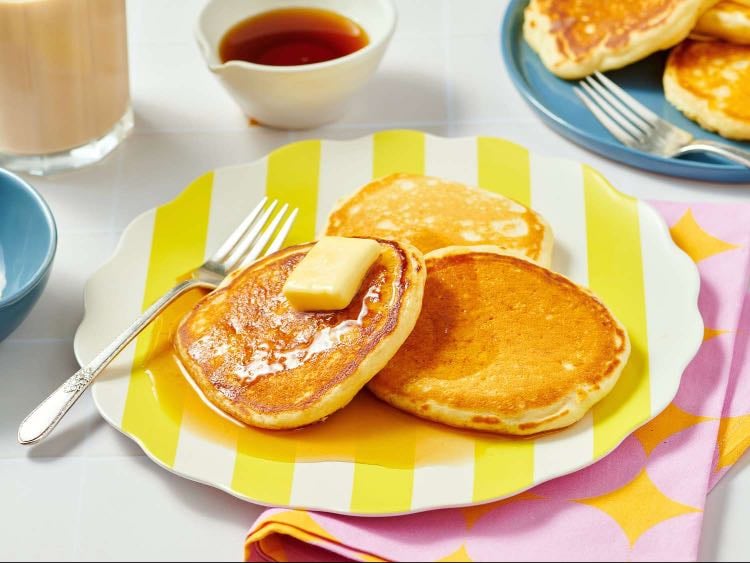 date idea go eat pancakes