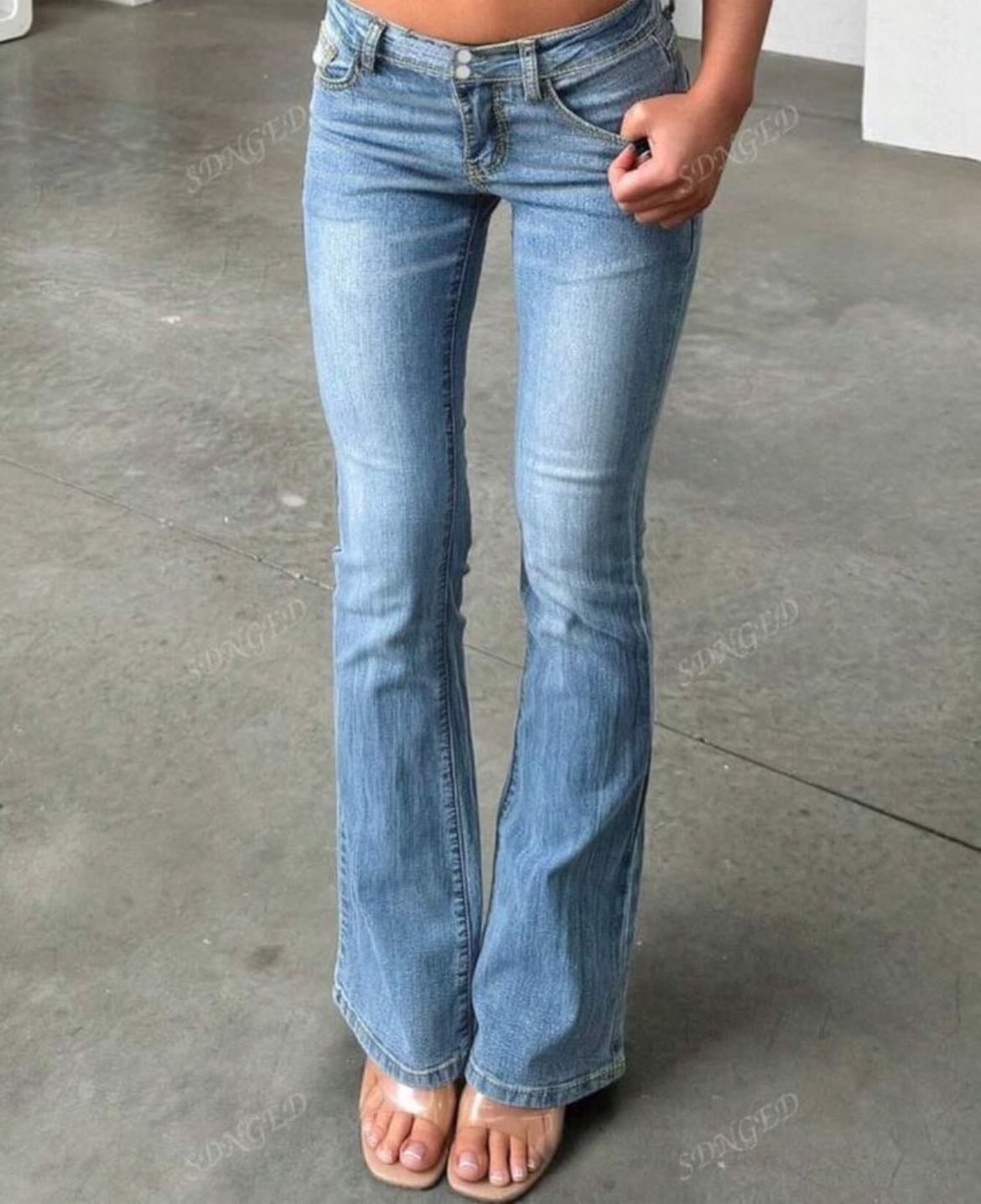 SHEIN - Low rise jeans