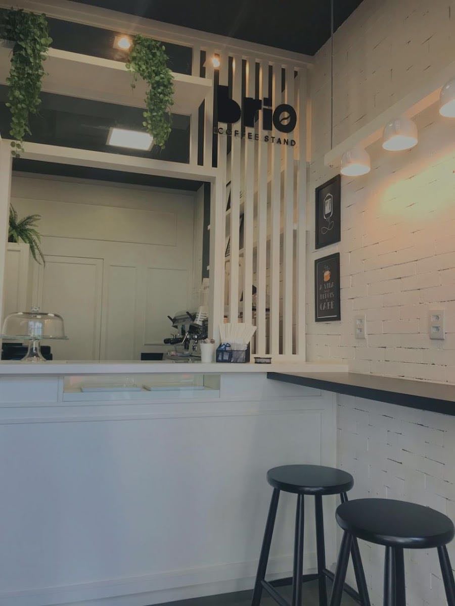 Brio Coffee Stand - top 3 melhores pães de queijo de poa