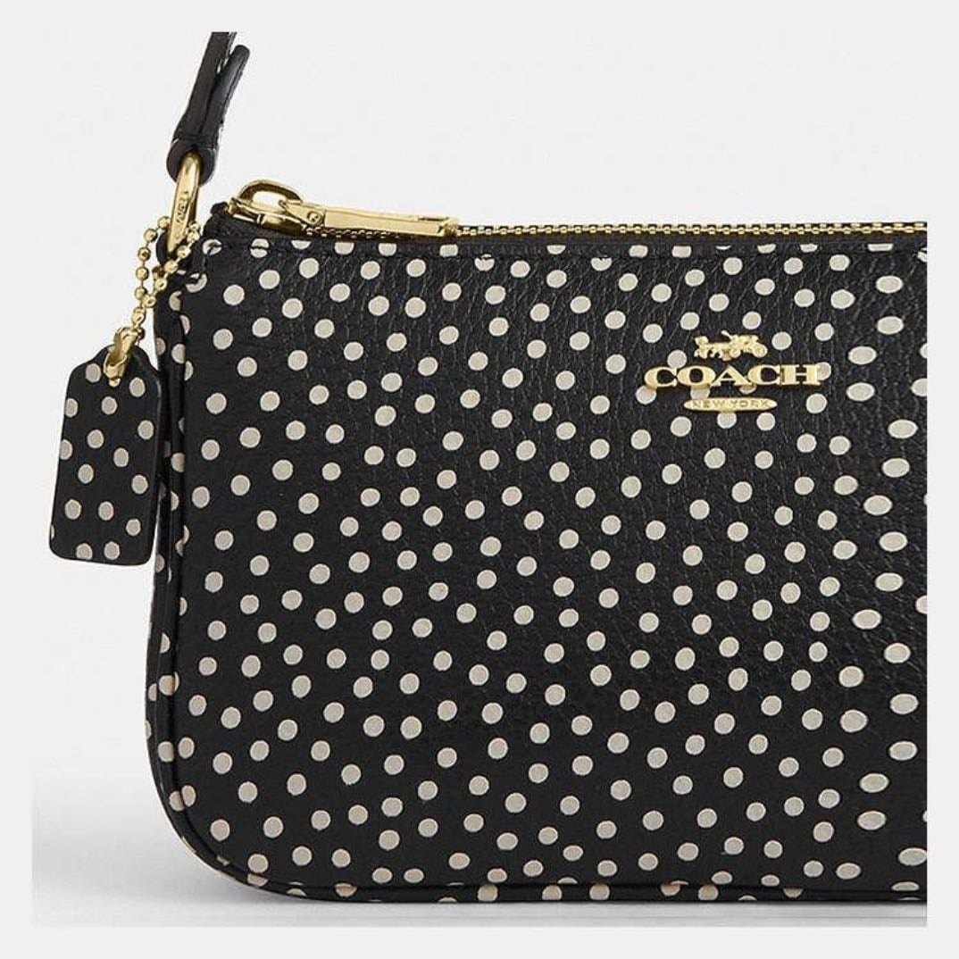 Nolita 19 In Signature Canvas COACH OUTLET