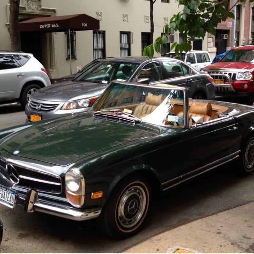 1970 Mercedes Benz 280L - Green Convertible