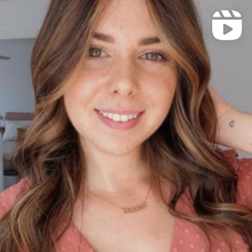 Ronro Love - Cozy vlogs y libros