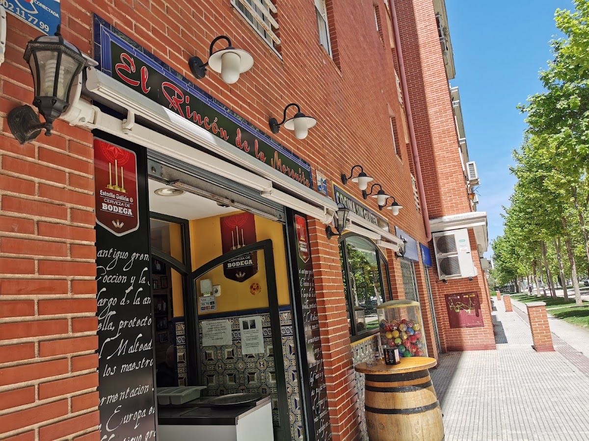 Bar El Rinc贸n de La Morenita