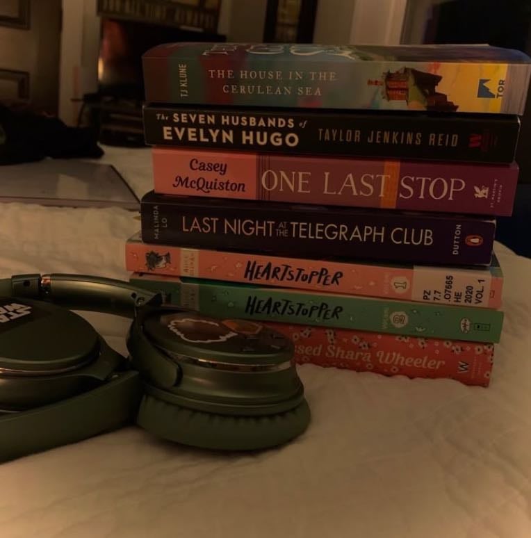 Books đ