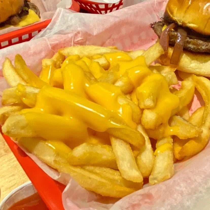 Podría comer solo french fries con queso toda la vida 🫠
