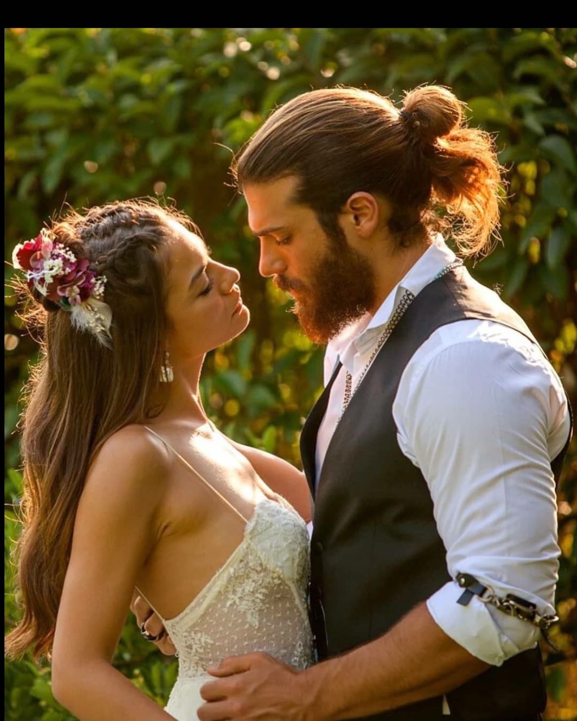 Sanem Aydin & Can Divit - Erkenci kuş