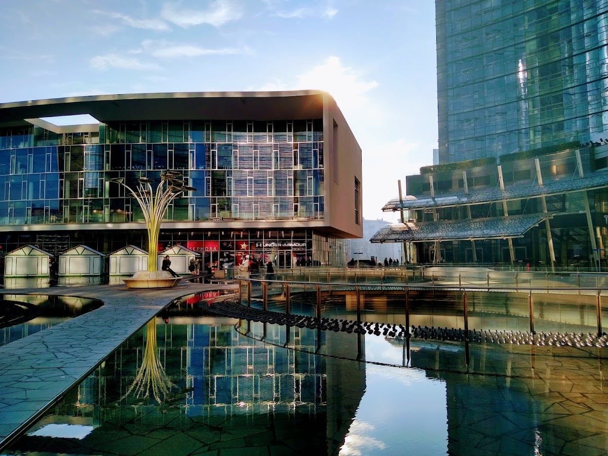 Porta Nuova - Modern