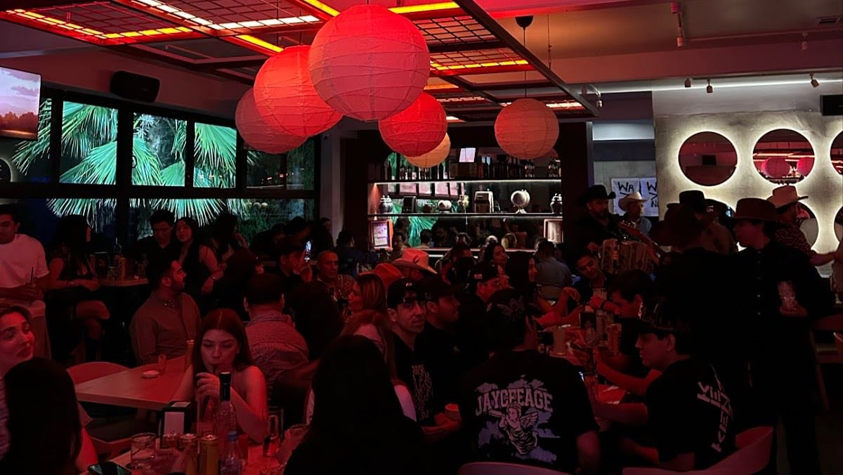 Wayna Drink House