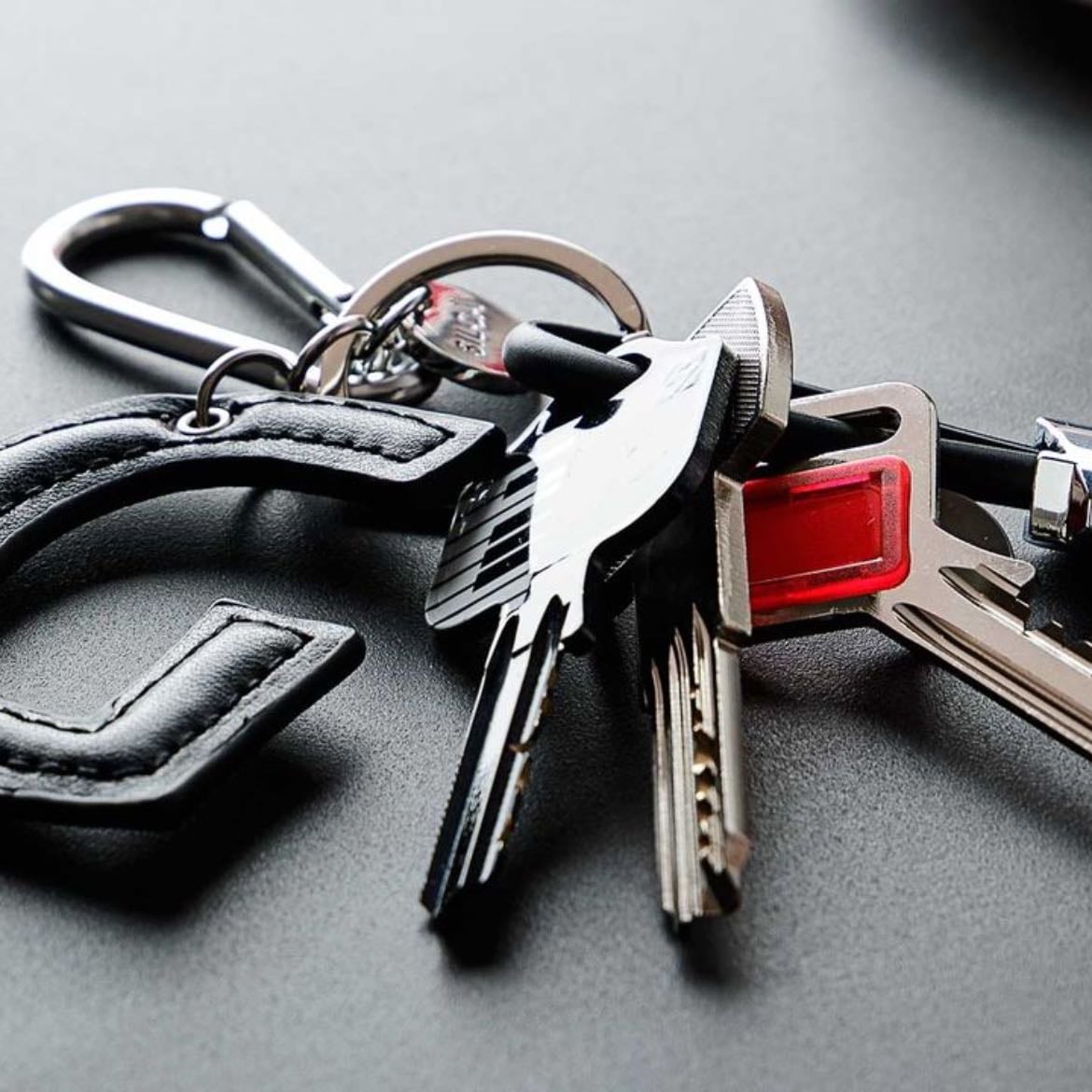 keys - luego no hay nadie en casa y termino por quedarme afuera