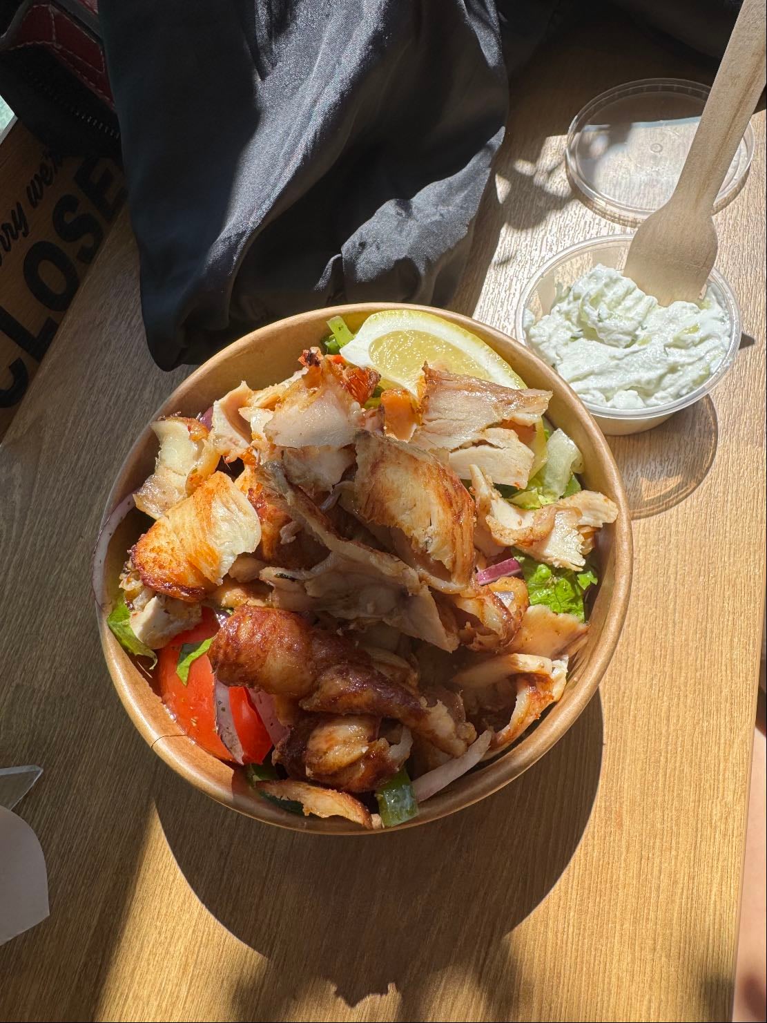 Nixos chicken gyro salad