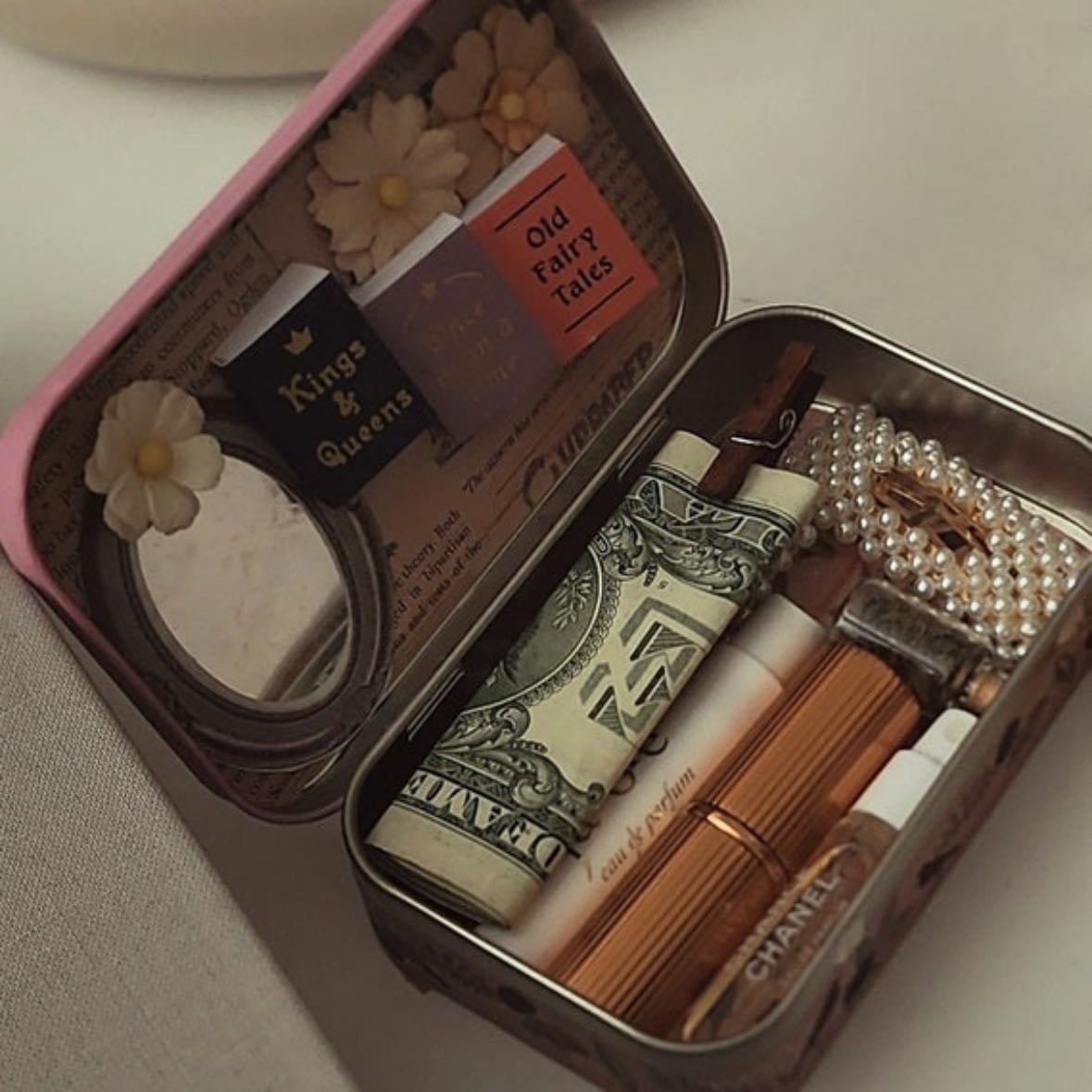 mint tin