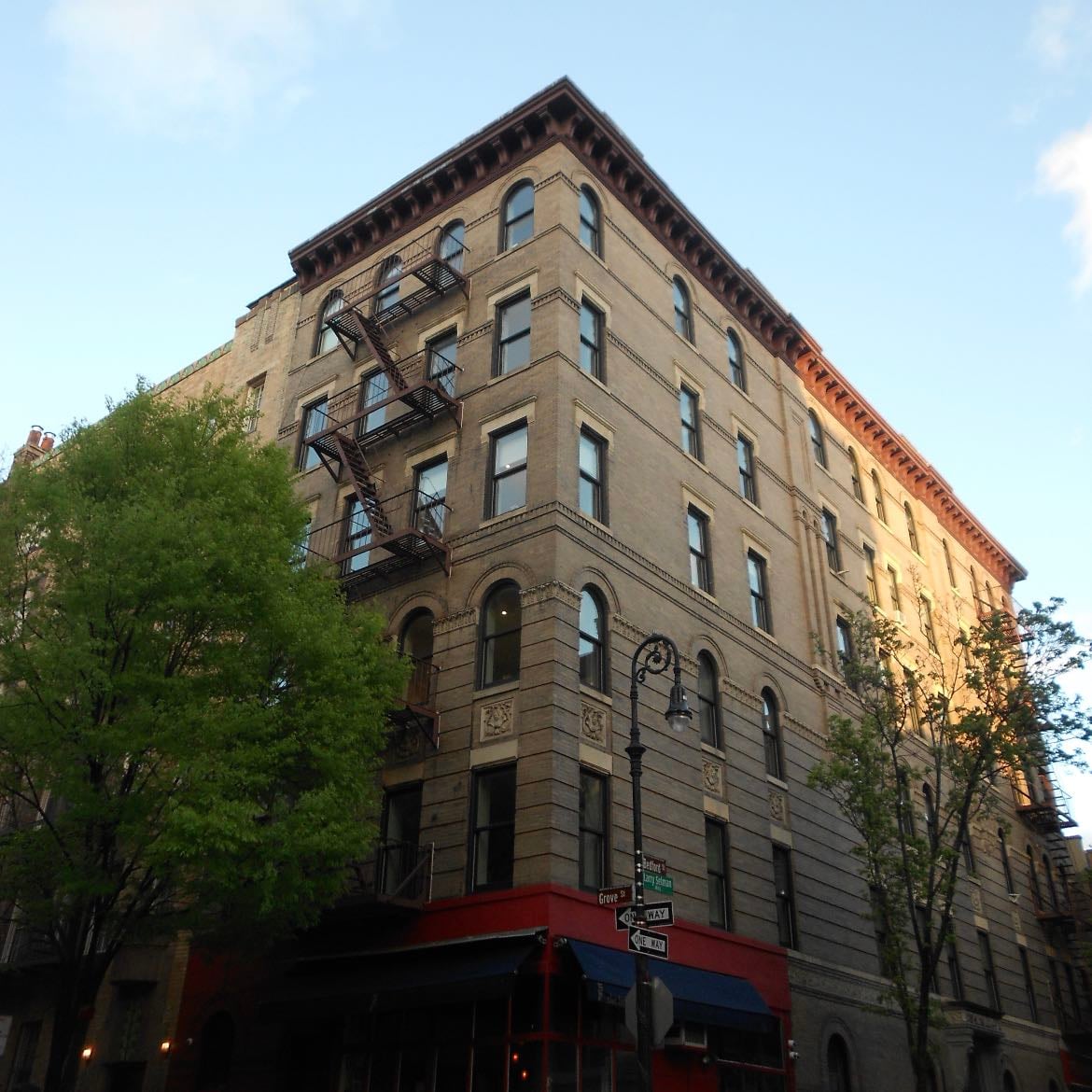 Friends building