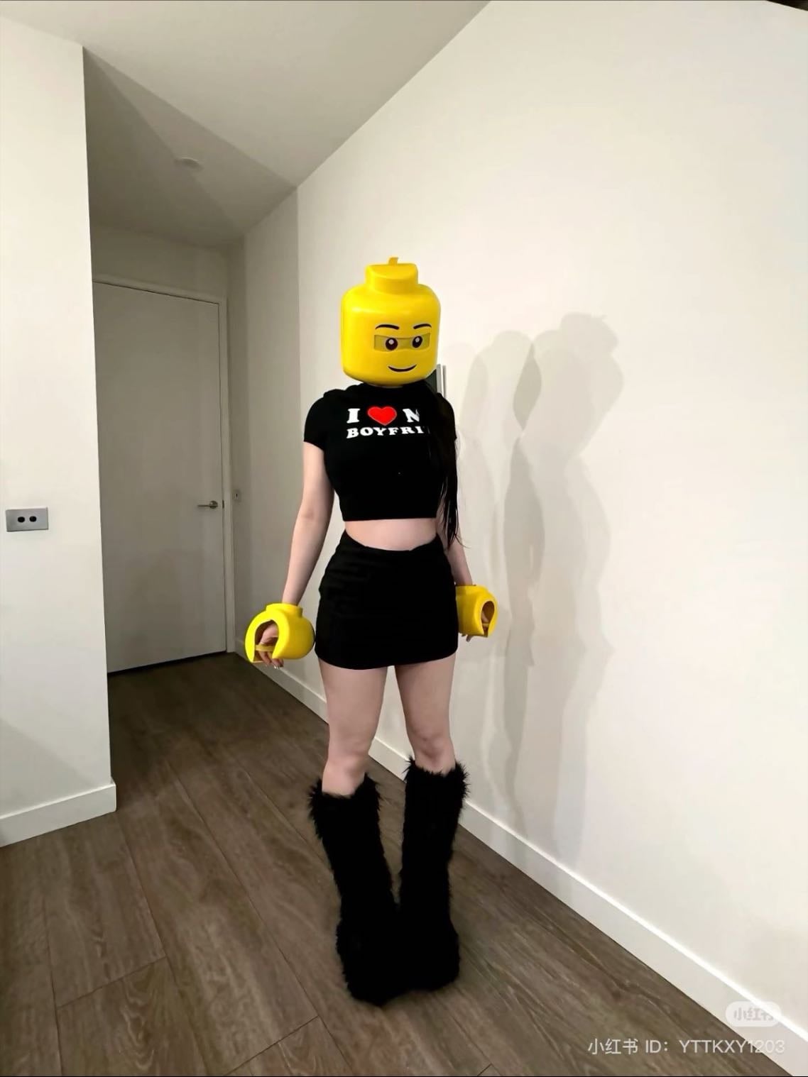LEGO