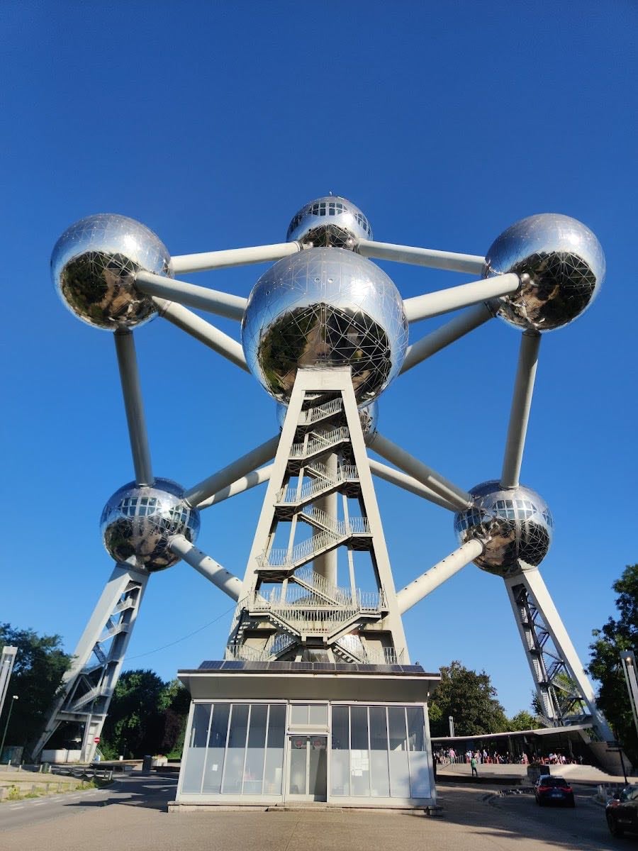 Atomium - entrar dentro