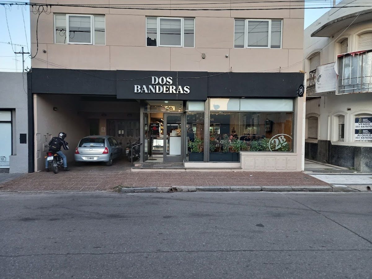 Panaderías Dos Banderas - 9/10