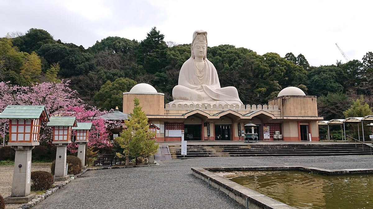 Ryōzen Kannon Temple