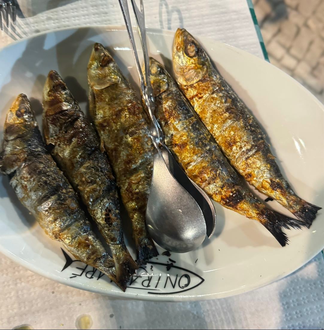 a guide to eating good in Porto (with reviews & recs)🇵🇹 - Places hypelist by Kimhia Toussaint